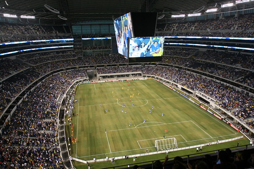 Telemanjaro, the world's largest HDTV, at Cowboys stadium, photo by Erik Grande