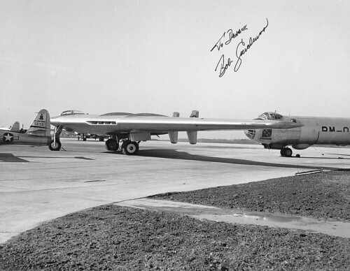 Warbird picture - Northrop YB-49 Flying Wing