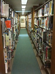 Library book shelves in Aurora, Ohio
