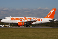 G-EZAP - 2777 - Easyjet - Airbus A319-111 (A319) - Luton - 091008 - Steven Gray - IMG_0019