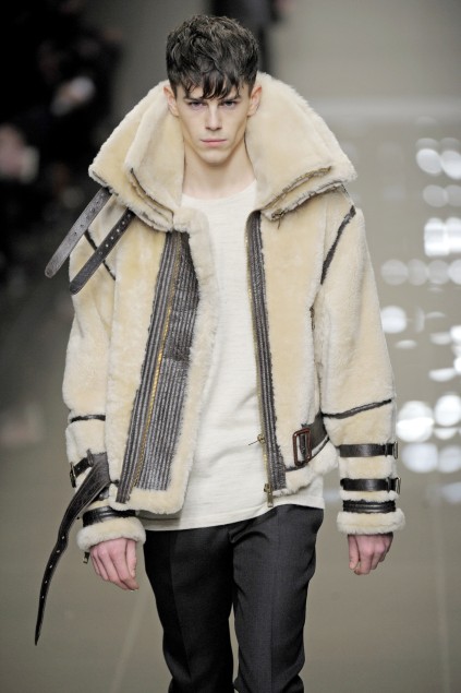 FW10_Milan_Burberry Prorsum(first VIEW)0158_Jeremy Young