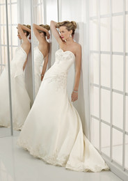 A-Line White Wedding Dress Gown Style