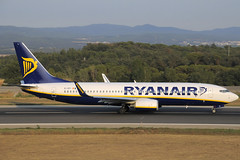 Ryanair B737-8AS EI-EFI GRO 27/08/2009