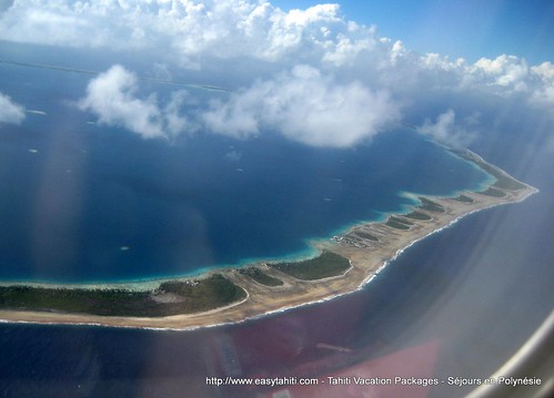 Manihi Island - French Polynesia by chris.easytahiti