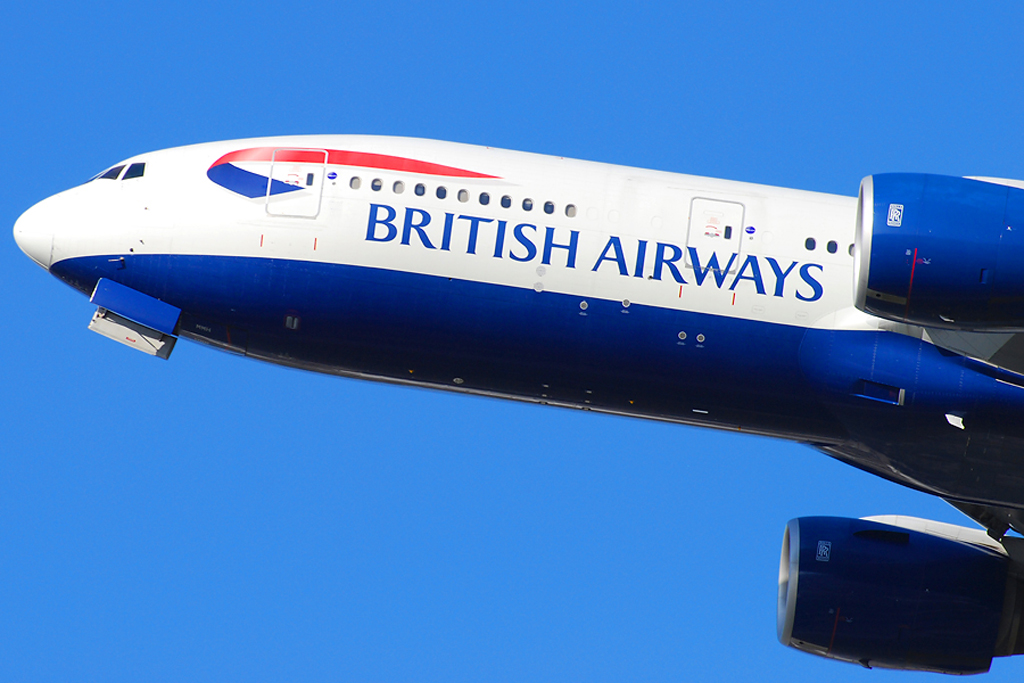 British Airways Boeing 777-236/ER (G-YMMH)