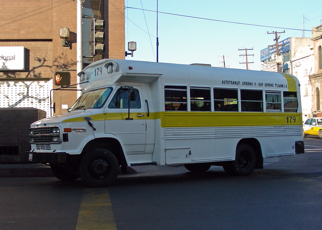 bus chevrolet metro bcn camion chevy transit bajacalifornia baja tijuana transito autobus minibus cutaway chevyvan 30hd