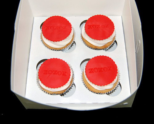 XOXOX Anniversary Cupcakes
