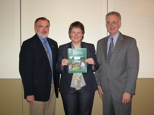 Agriculture Deputy Secretary Merrigan (center) poses with Director of the USDA National Agroforestry Center Andy Mason (right) and NRCS National Forester Bruce Wight.
