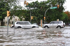 Lluvias inundan calles de Santo Domingo