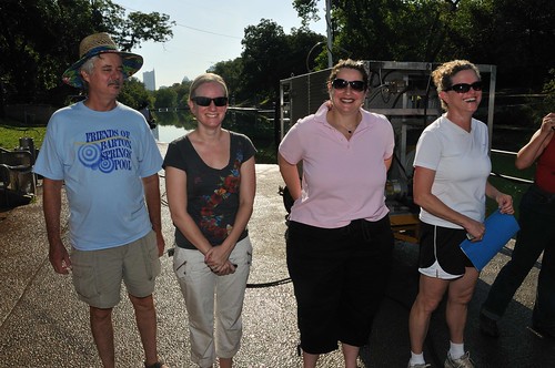 Robin Cravey, Amy Everhart, Council Member Randi Shade, State Rep. Donna Howard at Council Cleans the Pool