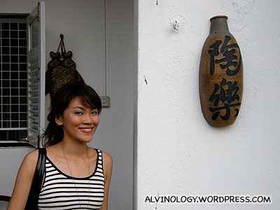 Rachel, outside the studio of her friend who is a sculptor