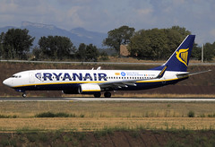 Ryanair (Girona-Costa Brava) B737-8AS EI-DWC GRO 02/08/2009