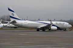 4X-EKJ - 35486 - El Al Israel Airlines - Boeing 737-85P - Luton - 091110 - Steven Gray - IMG_4391