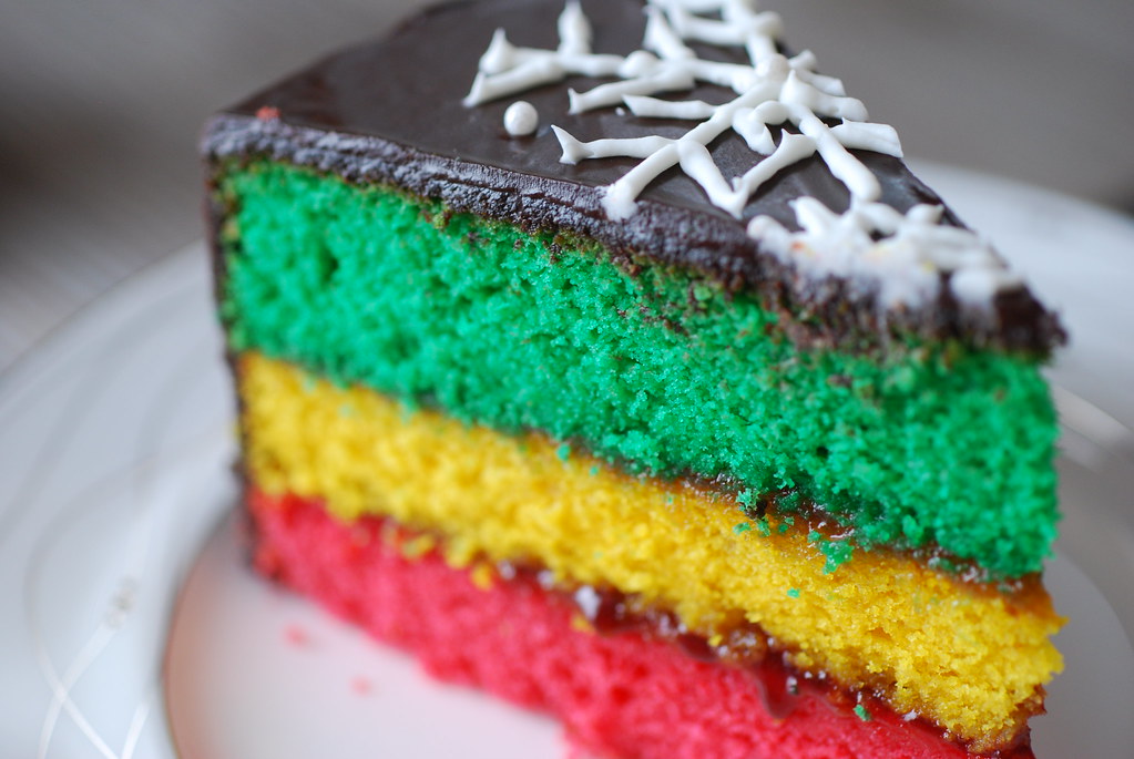 Italian Rainbow Cookie Cake Recipe