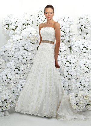 wedding dresses with color accents. Wedding dress in the style of