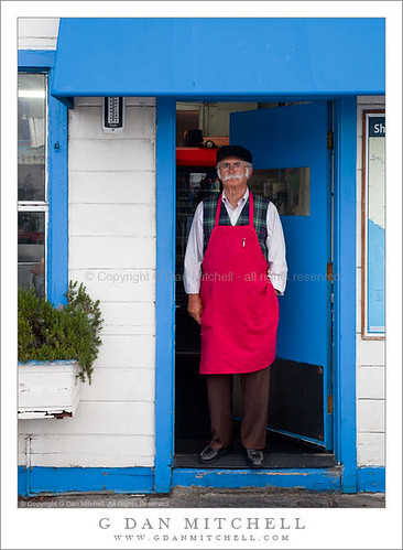 java hut. Man standing in the doorway of the Java Hut, San Francisco, California. (More of my San Francisco photographs