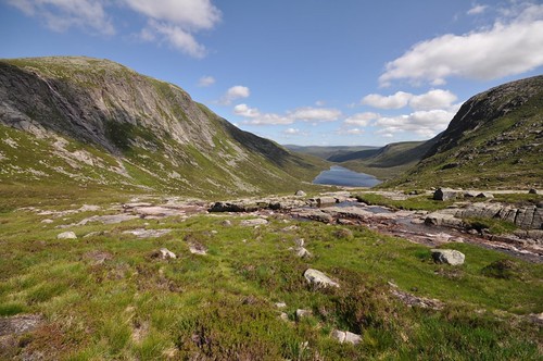 Eagles Rock and Dubh Loch