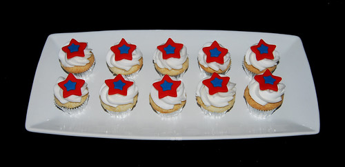 4th of July red white and blue mini cupcakes