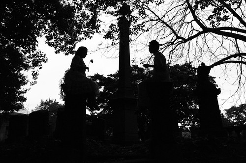 silhouettes, graves