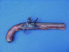 english-flintlock-pistol-1