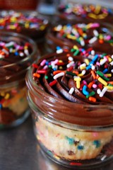 Cupcakes in Jars: Guest Blog from Beantown Baker