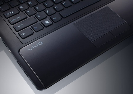 949c2_Sony-VAIO-CW-Series-Notebook-touch-pad
