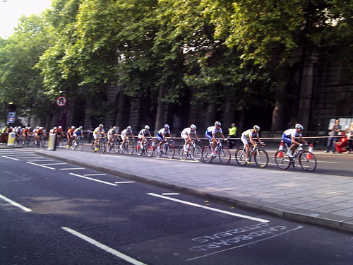 Cyclists on the Tour of Britain 2009, London Embankment - 7