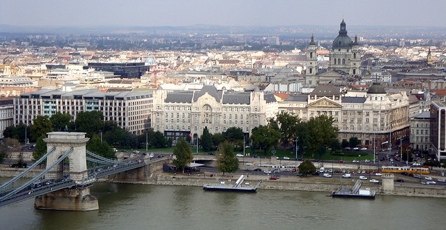 neve is van: Budapest / to be called: Budapest