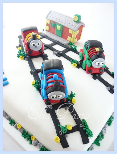 train thomas and friends cake