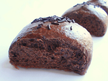 Chocolate brioche