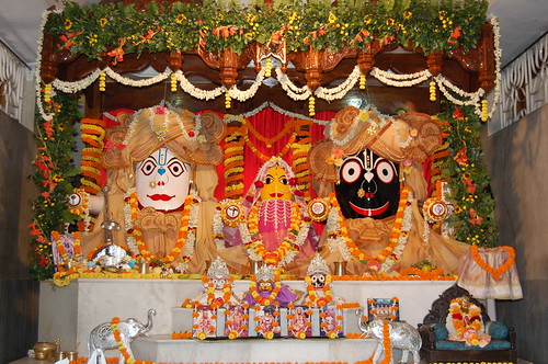 Odana Sasti Festival in ISKCON Mayapur por ISKCON desire tree.