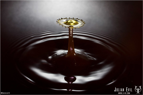INTO GOLD - julian evil - High speed photography-water drop collision