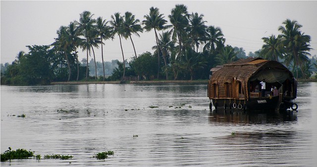 House boat in Alapuzha