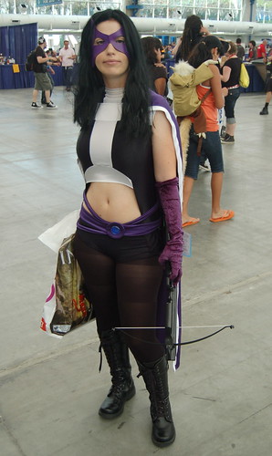 Comic Con 09: Huntress