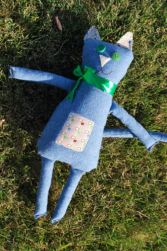 Steve the Cat in Blue in the Grass by Beeper Bebe.