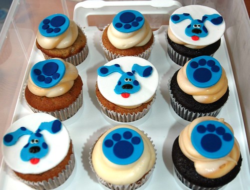Blues Clues Cupcakes by jennywenny