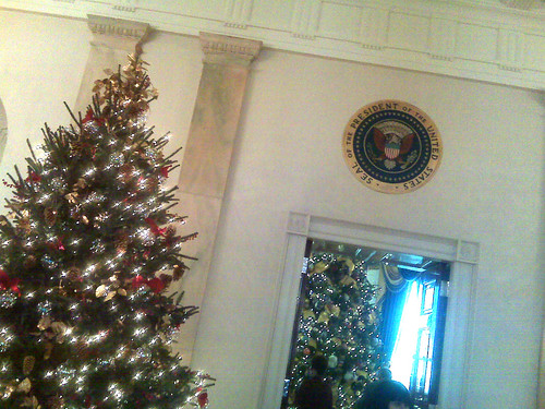the white house seal. White House Xmas Tree Presidential Seal