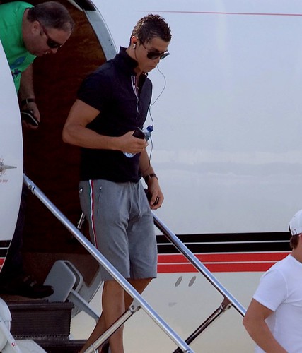 Cristiano Ronaldo bulging out of the plane