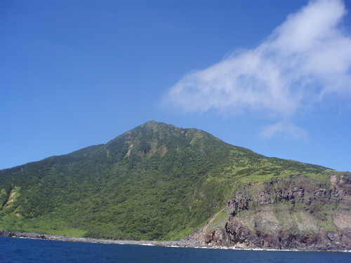 壮观的龟山岛