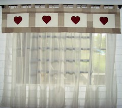Cortina Romantica (annakarawajczyykpatchwork) Tags: patchwork quilt cortina aplicao banda coraesvoal