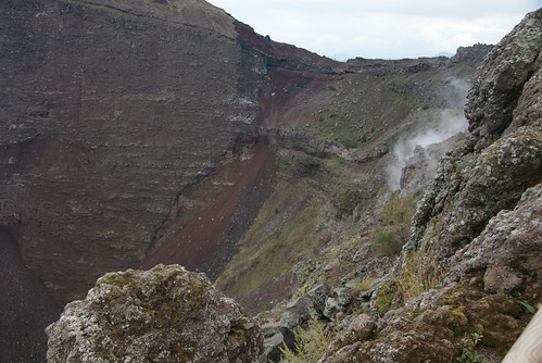 Looking inside Vesuvius volcano