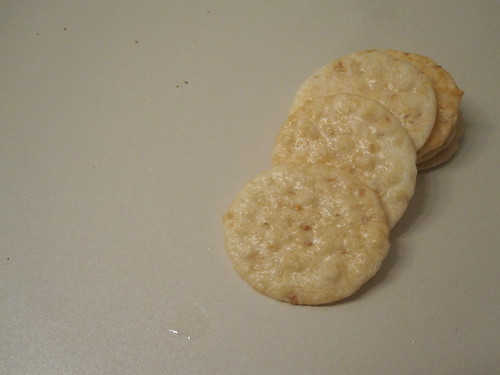 sesame rice crackers