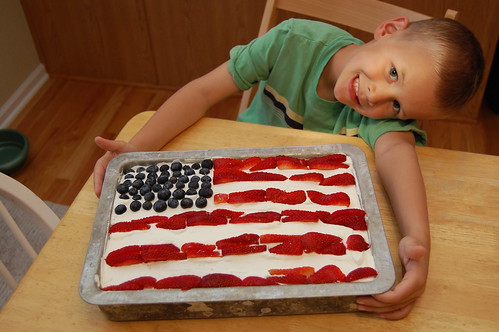 Logan made a cake