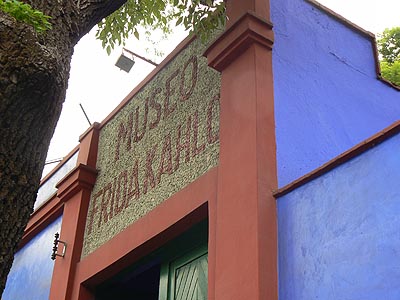 museo frida kahlo.jpg