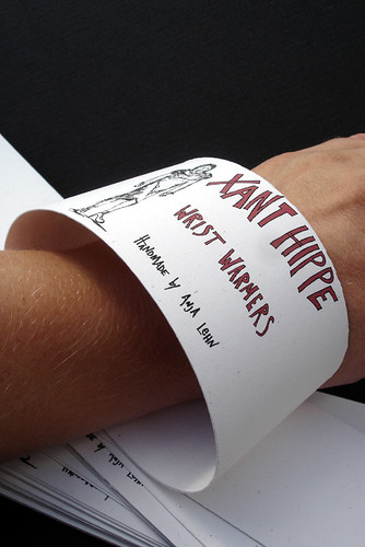 Xant Hippe Wrist Warmers Packaging