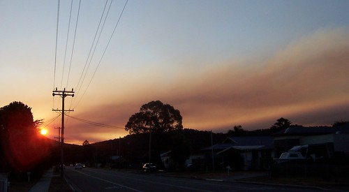 Bushfire to the West of Woy Woy, 11th August 2009