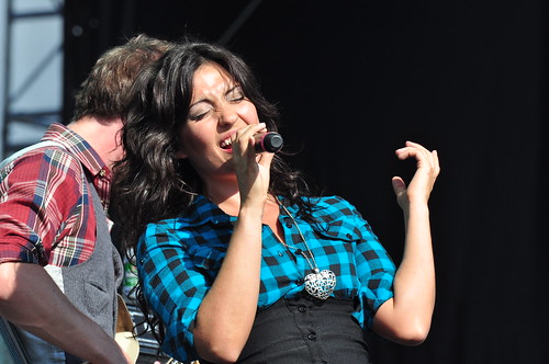Becky Abbot at Ottawa Bluesfest 2009