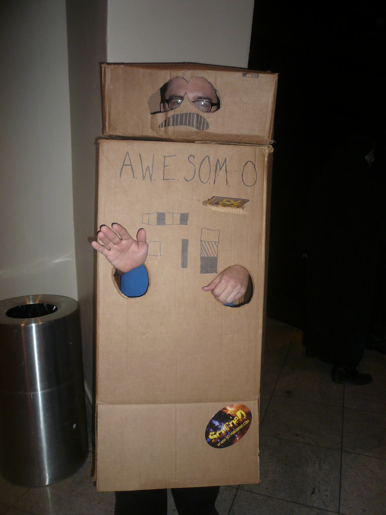 AWESOM-O cheap boxes costume
