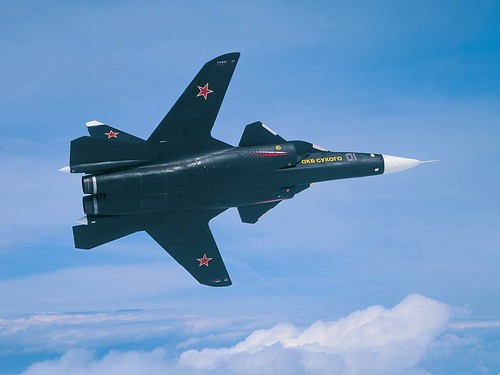 フリー画像| 航空機/飛行機| 軍用機| 戦闘機| Su-47 スホーイ47| Су-47|      フリー素材| 