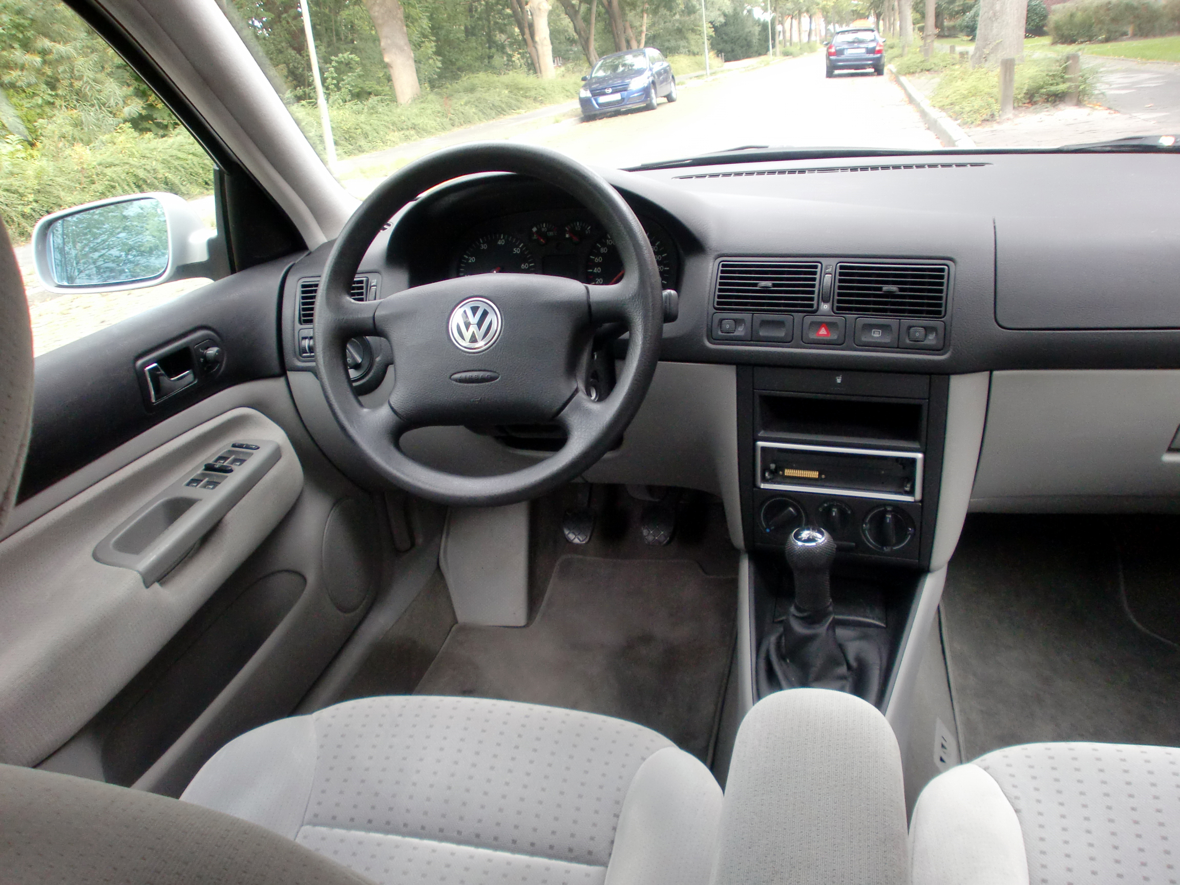 Slovenien forbedre katastrofe My personal car reviews: VW Golf IV 1.6 (my own car) | FinalGear.com Forums